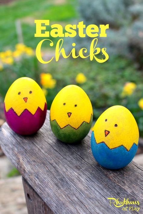 Wooden Eggs Crafts, Egg Craft, Craft Easter, Art Projects For Teens, Easter Egg Crafts, Easter Egg Painting, Easter Chick, Easy Art Projects, Eggs Easter