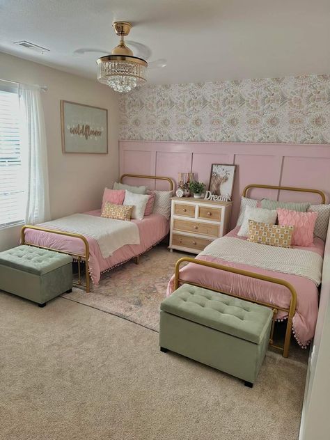 Girls Bedroom With Twin Beds, Girls Room Ideas With Two Twin Beds, Daughters Sharing Room Bedroom Ideas, Shared Room Girls Sisters, Room Decor For Two Sisters, Bedroom For Sisters To Share, 3 Girls In One Bedroom, Girls Bedroom Twin Beds, Twin Girls Room Ideas