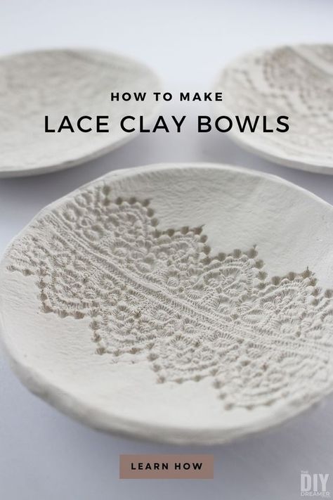 Learn how to make lace clay bowls by stamping lace onto clay. Easy tutorial using air dry clay. Air Dry Clay Holiday Projects, Oven Dry Clay Ideas, Pottery Basics, Air Dry Clay Ideas Easy, Stamping Clay, Das Clay Ideas, Clay Objects, Wild Clay, Clay Recipes