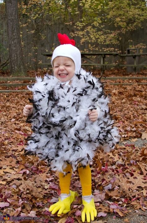 Amber: My daughter is obsessed with the chickens at her grandparents house, So I knew that I wanted to make her a chicken for Halloween. I did a little internet searching... Homemade Chicken Costume, Chicken Little Costume, Chicken Costume Kids, Easy Homemade Costumes, Rooster Costume, Halloween Chicken, Chicken Costume, Chicken Costumes, Grandparents House