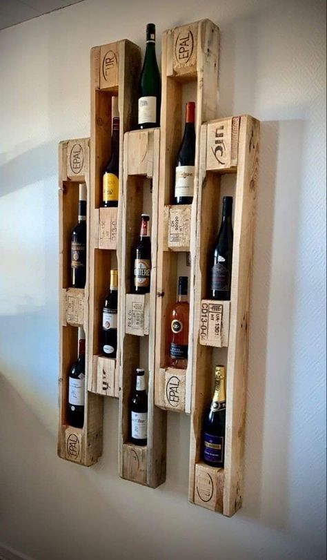 Wine Rack Design, Pallet Wine, Diy Home Bar, Wooden Wine Rack, Home Bar Designs, Pallet Furniture Outdoor, Wine Holder, Creative Furniture, Diy Wine