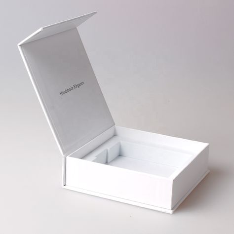 Magnetic Gift Box Packaging, Magnet Box Packaging, Kotak Selendang Eksklusif, Magnetic Box Packaging, Magnet Packaging, White Box Packaging, Electronics Packaging, Luxury Gift Packaging, Luxury Brand Packaging