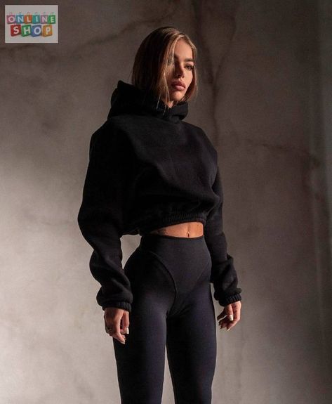 Black Cropped Hoodie and Leggings Suit Model 335 🖤 Get cozy in this hoodie and leggings set! The hoodie is warm and loose, while the leggings are high-waisted and figure-flattering. Perfect for a casual day or a workout 💪 Sizes SM | ML: Bust: 83-95 cm Waist: 60-78 cm Hips: 88-102 cm Price: 14 USD / 550 UAH 💸 #Fashion #WomensWear #ComfyStyle #HoodieAndLeggings #OOTD #CasualOutfit #GirlPower Источник: https://t.me/WomensShowrooms/69600 Order: t.me/s/WomensShowrooms Black Workout Outfit, Sports Mom Outfit, Cropped Hoodie Outfit, Hoodie And Leggings Outfit, Cute Lounge Outfits, Hoodie And Leggings, Suit Model, Outfit Sporty, Pilates Clothes