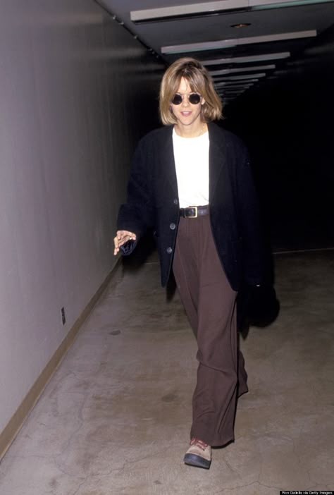 Meg Ryans 90s Style Should Never Be Forgotten (PHOTOS) 90’s Outfits, The 90s Fashion, 90s Inspired Outfits, Tokyo Street Fashion, Meg Ryan, Outfit 90s, 90s Looks, Fashion 90s, Tumblr Outfits