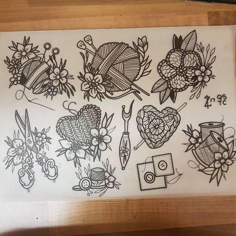 Sewing Tattoo, Yarn Tattoo, Lotusblume Tattoo, Knitting Tattoo, Sewing Tattoos, Tattoo Mom, Crochet Tattoo, Tattoo Heart, Theme Tattoo