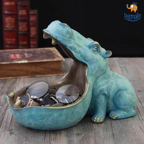 Resin Storage, Resin Sculpture, Tv Decor, Vintage Iron, Hippopotamus, Clay Ceramics, Sculptures & Statues, Art Sculpture, Clay Art