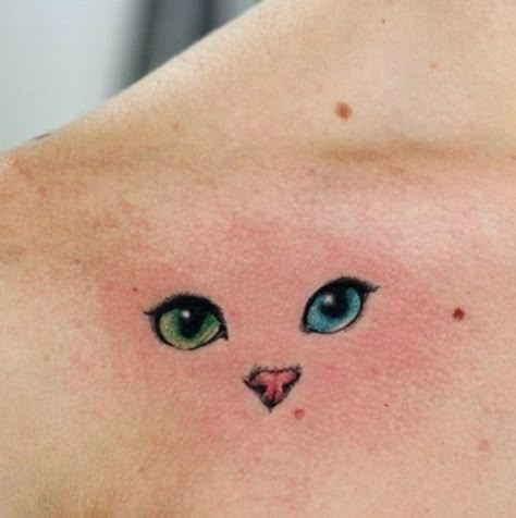 Those eyes                                                                                                                                                                                 More Cat Eye Tattoos, Nose Tattoo, Cat Paw Tattoos, Cat Tattoo Simple, Cat Tattoo Ideas, Cute Cat Tattoo, Black Cat Tattoos, Cat Nose, Paw Tattoo