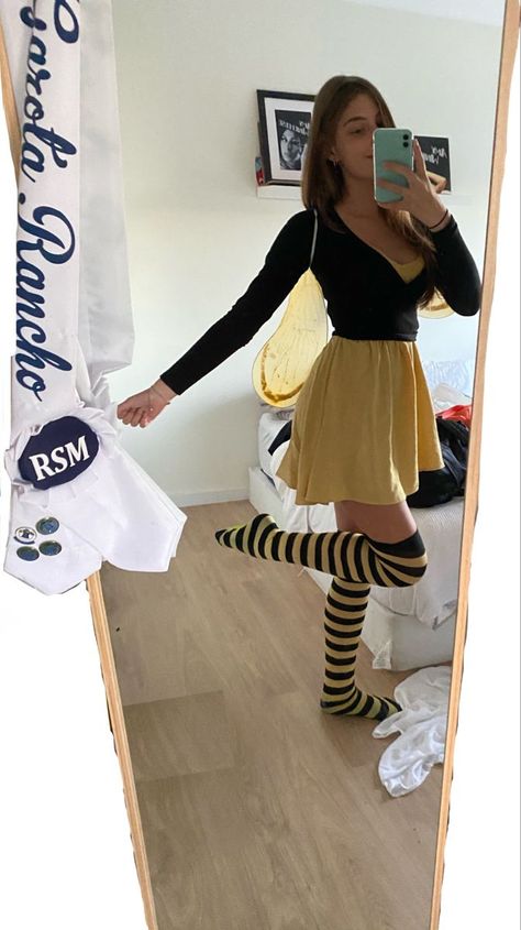 Bee Halloween Costumes Diy, Diy Bumblebee Costume Women, Bumblebee Costume Women's, Bee And Bee Keeper Costume, Bumble Bee Costume Diy, Bumblebee Halloween Costumes, Diy Bee Costume Women, Halloween Outfits For Work, Bumble Bee Costume Women