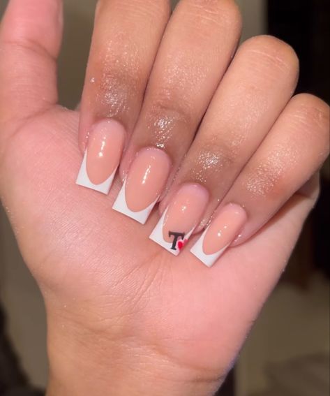 Plain Acrylic Nails, Pink Tip Nails, Art On Nails, Collection Perfume, Acrylic Toe Nails, Perfume Organization, Hard Nails, Girly Acrylic, Simple Gel Nails