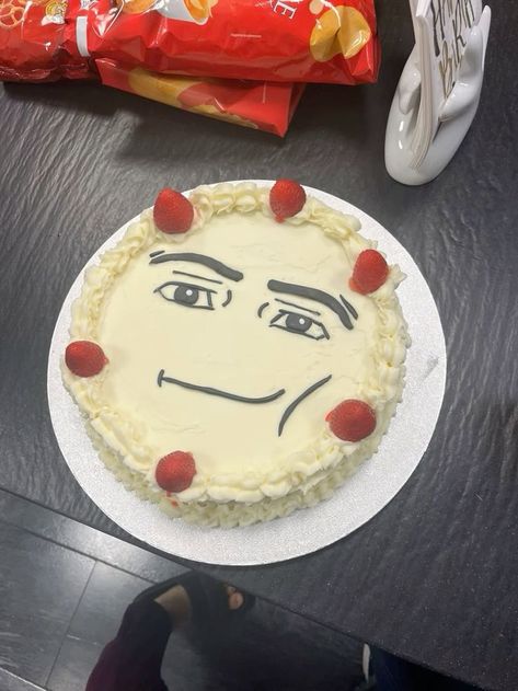 Birthday Cake For Friend Funny, Cute Birthday Cakes For Men, Roblox Man Face Cake, Birthday Cake Meme Funny, Birthday Cake Men Funny, Cakes For 10th Birthday Boy, Funny Sweet 16 Cakes, Unhinged Birthday Cakes, Cake Inspo For Men