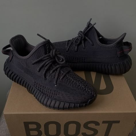 Black Yeezys, Black Yeezy, Yeezy Black, Yeezy Sneakers, Skibidi Toilet, Your Shoes, Christmas Wishlist, Adidas Yeezy Boost, Sneaker Head