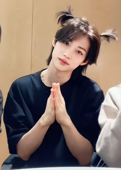 Prince Felix, Lee Yongbok, Felix Yongbok, Felix Skz, Felix Lee, Skz In Cute, Felix Stray Kids, Lee Felix, My Sunshine