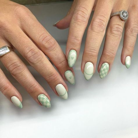 Liz | Utah Luminary Nails on Instagram: "Soft greens for march 🍀 . . . . #naturalnails #utahnails #utahnailartist #nailartaddict #nailartdesigns #gelpolishnailart #utahnailtech #handpaintednailart #notd #nailpro #nailsofinstagram #instagramnails #nailpromote #utahcountynailtech" Simple Nails Sage Green, Warm Nail Designs, Summer Luminary Nails, March Almond Nails, Green Theme Nails, Nails With Green Design, Cute Nail Designs Green, Green March Nails, Olive Green Acrylic Nails