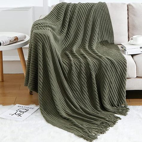 Bedroom Kiss, Green Throws, Relaxing Bedroom Decor, Sage Green Bedrooms, Throw Pillows And Blankets, Green Bedrooms, Blanket With Tassels, Knitted Throw Blanket, Boho Throw Blanket