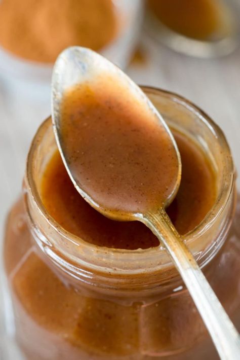 Caramel Roll Sauce, Cinnamon Sauce Recipe, Fairy Kitchen, Homemade Salted Caramel, Crazy For Crust, Cinnamon Caramel, Homemade Caramel Sauce, Salted Caramel Sauce, Spread Recipes