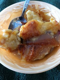 Homemade Bread Pudding, Bread Pudding Recipes, Caramel Rolls, Butter Pudding, Caramel Recipes Sauce, Carrot Cakes, Bread Puddings, Bread Pudding Recipe, Bread Biscuits