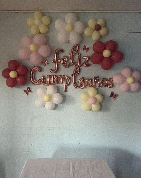 17 Birthday Decorations, Ideas Para Cumpleaños Mujer, Ideas Cumpleaños Mujer, Simple Balloon Decoration, Balloon Room, Birthday Decorations At Home, 16th Birthday Decorations, Happy Birthday Decor, Farm Themed Birthday Party