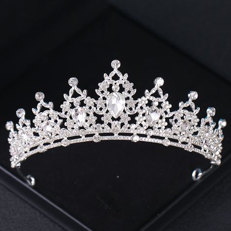 Hair Tiara, Wedding Tiara Hairstyles, Crown Silver, Bridal Tiaras, Crystal Bridal Tiaras, Bride Tiara, Women Bride, Tiara Hairstyles, Crown Tiara