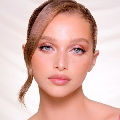 Build Your Own Wedding Kit: Beauty Gift Box | Charlotte Tilbury | Charlotte Tilbury Charlotte Tilbury Makeup Look Wedding, Charlotte Tilbury Bridal Makeup, Charlotte Tilbury Makeup Looks, Pink Wedding Makeup, Skincare Kit, Charlotte Tilbury Makeup, Formal Makeup, Bridal Makeup Wedding, Soft Glam Makeup