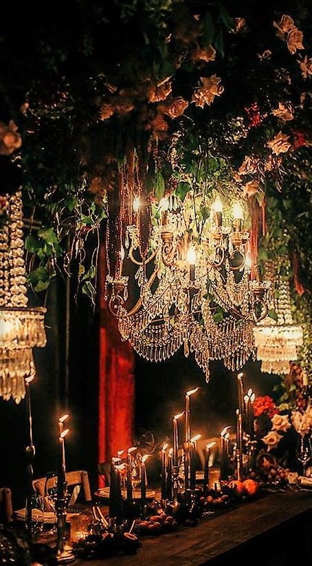 Dark Outdoor Wedding, Priyanka Wedding, Gothic Apothecary, Victorian Wedding Themes, Outdoor Tea Parties, Nightlife Photography, Southern Gothic Aesthetic, Witchy Wedding, Spooky Dinner