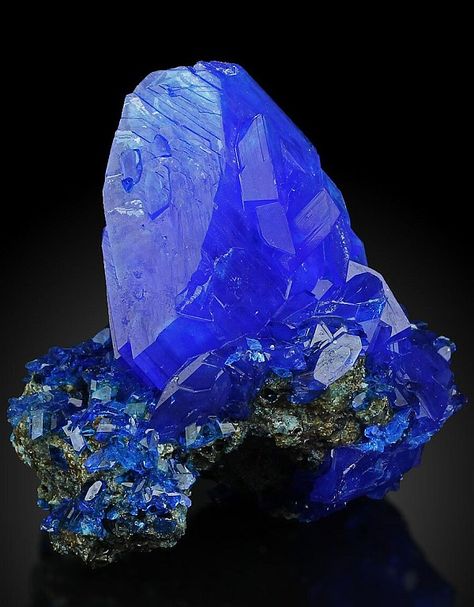 Beautiful! Electric Blue CHALCANTHITE like TANZANITE on Matrix from POLAND Amber Crystal, Electric Blue, Gems And Minerals, Mineral Specimen, Crystal Ball, Rocks And Minerals, Things To Think About, Gems, Etsy Gift Card