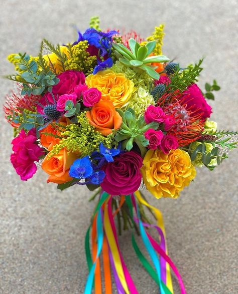 Mexican Bridal Showers, Mexican Themed Weddings, Mexican Party Decorations, Mexican Flowers, Fiesta Wedding, Mexican Party Theme, Dream Wedding Decorations, Mexican Theme, Boda Mexicana