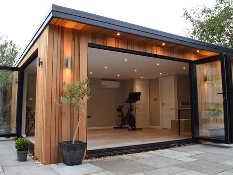 Garden Office, Studio, Gym with Bathroom & Kitchen - Oxfordshire Garden Gym And Office, Studio In Garden, Garden Studio Bedroom, Adu Home Gym, Garden Office Gym, Shed Office With Bathroom, Garden Room Addition, Backyard Dance Studio, Backyard Office With Bathroom