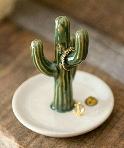 Cactus Jewelry Holder, Cactus Ring Holder, Ceramic Cactus, Cactus Ring, Cactus Jewelry, Cerámica Ideas, Tanah Liat, Clay Diy Projects, Diy Ceramic