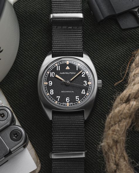 Hamilton Pilot Pioneer, Hamilton Khaki Pilot, Timex Waterbury, Hamilton Khaki Aviation, Best Looking Watches, Field Watches, Retro Watches, Nato Strap, Military Inspired