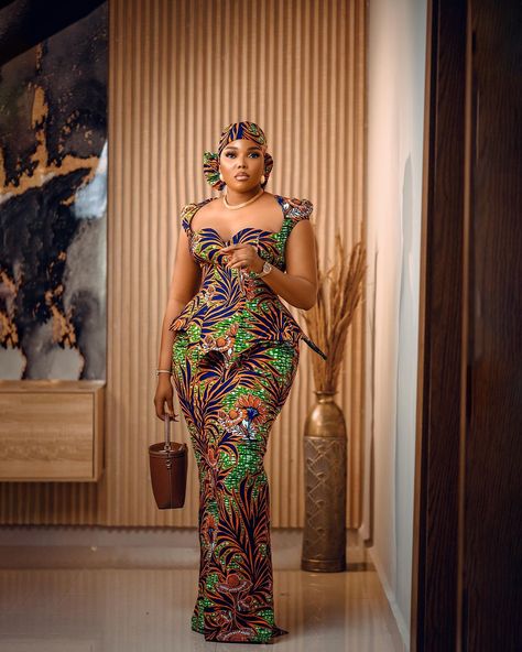 #TGIF: ANKARA STYLE INSPO #62 African Mermaid, Trendy Ankara Styles, Ankara Long Gown Styles, African Print Dress Ankara, Best African Dresses, Lace Gown Styles, African Wear Dresses, African Print Dress Designs, African Wedding Dress