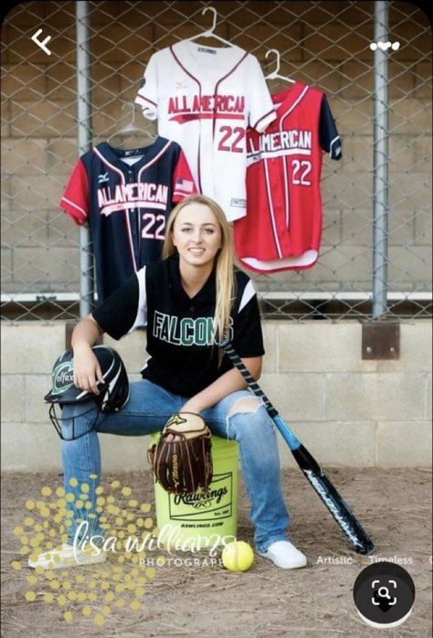 Senior Pictures Group, Pitcher Softball, Catcher Softball, Softball Pictures Poses, Softball Poses, Softball Picture, Softball Photography, Softball Photos, California High School