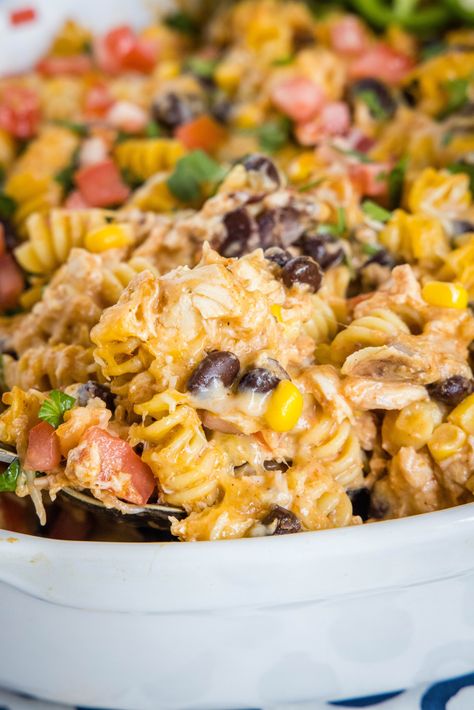 This Fiesta Chicken Casserole is loaded with all the Tex-Mex/Mexican flavors that you love, in a super quick and easy dinner you can make any night of the week. Leftover Mexican Chicken, Mexican Chicken Pasta Recipes, Easy Summer Dinners On Grill, Chicken Nacho Casserole, Mexican Make Ahead Recipes, Tex Mex Dinner Ideas, Easy Tex Mex Recipes, Mexican Chicken Pasta Casserole, Chicken Tex Mex Recipes