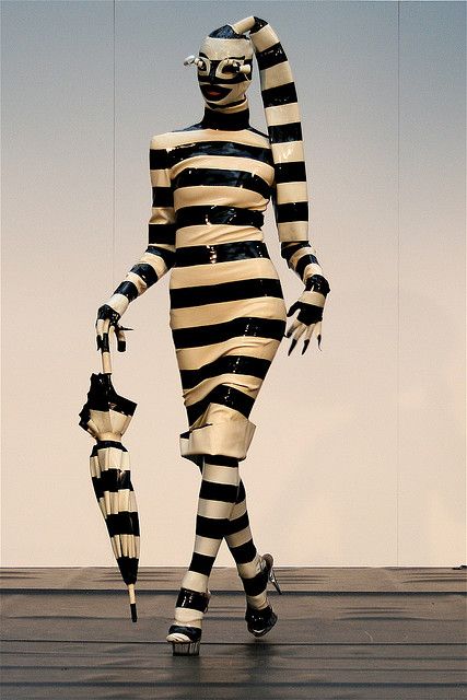 photo by   siberfi Leigh Bowery, Kids Couture, Fashion Fail, Weird Fashion, Club Kids, Avant Garde Fashion, Black And White Stripes, Mode Inspo, Rupaul