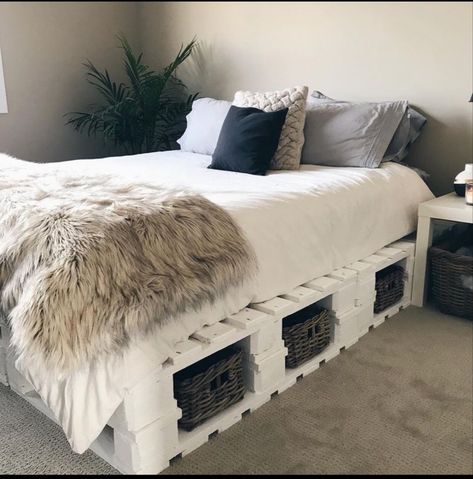 Pallet Bed Frames, Pallet Bed Frame, Diy Pallet Bed, Western Rooms, Western Bedroom Decor, Pallet Bed, Pallet Furniture Bedroom, Redecorate Bedroom, Teen Bedroom Decor