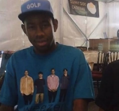 Tyler the creator wearing weezer merch blue concert rare old picture Felicia The Goat, Tyler Baudelaire, Odd Future, Buddy Holly, T Baby, Weezer, Young T, Frank Ocean, Music Memes