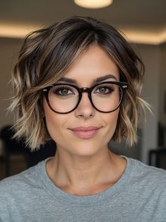 Money Piece Balayage Brunette Short Hair, Womens Short Layered Hairstyles, Short Bobs For Thick Hair Over 40, Short Hair Root Smudge, Jennifer Nettles Short Hair, Short Hair Gray Highlights, Short Align Bob Haircut, Short Bob For Square Face, Brunette Short Bob Hairstyles