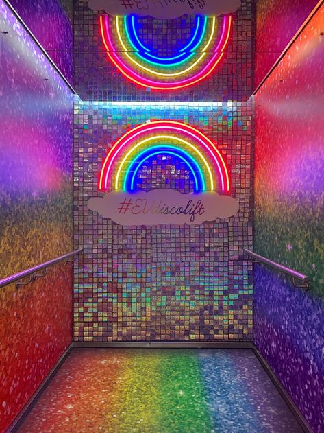 Rainbow Set Design, Retail Photo Op Wall, Event Selfie Wall, Neon Elevator, Selfie Wall Ideas, Silver Shimmer Wall, Shimmer Wall Panels, Selfie Room, Selfie Studio