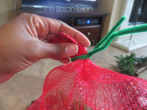 DIY Holiday Garland Using Deco Mesh (Holiday Decor Series) - Make your own stunning Christmas garland with this quick tutorial! Deco Mesh Garland Diy, Mesh Garland Diy, Diy Holiday Garland, Valentines Day Pottery, Mesh Garland, Deco Mesh Garland, Garland Birthday, Diy Christmas Garland, Mesh Wreath Tutorial