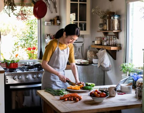 Escape to Japan's Most Secluded Onsen Ryokan | Tokyo Weekender Cooking Photoshoot Ideas, Making A Cookbook, Countryside Kitchen, Backyard Dinner Party, Vegan Transition, Arroz Frito, Deli Food, Japanese Cooking, Japanese Dishes