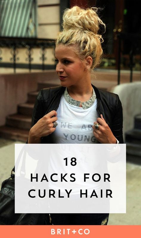 18 Hair Hacks for Beautiful Curly Hair - Brit + Co Hacks For Curly Hair, Curly Hair Hacks, Hair Romance, Curly Ponytail, Curly Hair Products, Mega Hair, Naturally Curly Hair, Beautiful Curly Hair, Curly Girl Method