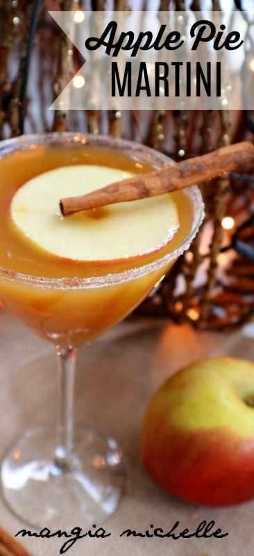 This delicious martini has whipped cream vodka, pureed apple pie filling and apple cider. Apple Pie Martini, Recipe For Apple Pie, Whipped Cream Vodka, Yummy Cocktails, Fall Evening, Sitting Outside, Apple Pie Filling, Mixed Drinks Recipes, Apple Pie Recipes