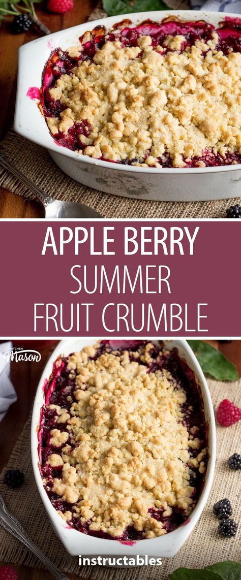 Easy Fruit Recipes, Crumble Recipe Easy, Fruit Crumble Recipe, Berry Crumble Recipe, Apple And Berry Crumble, Berry Crumble Bars, Mixed Berry Crisp, Oat Crumble Topping, Apple Berry