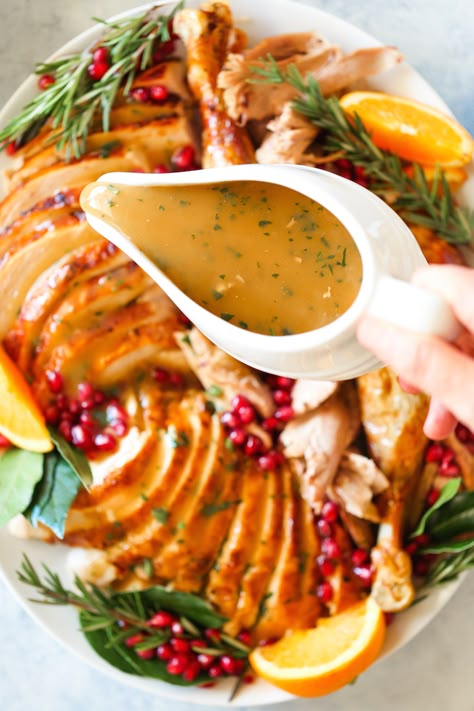 The Best Turkey Gravy, Best Turkey Gravy, Turkey Gravy From Drippings, Homemade Turkey Gravy, Making Turkey Gravy, Turkey Gravy Recipe, The Best Turkey, Thanksgiving Food Sides, Best Thanksgiving Recipes