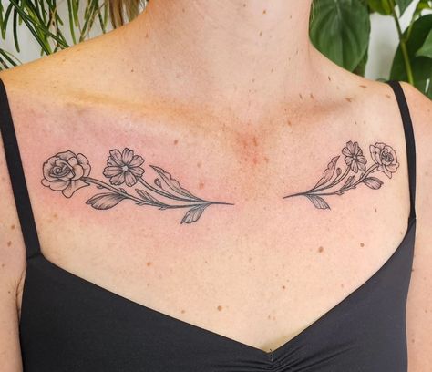 Symmetrical floral chest piece to fit in with the natural shape of the collar bones 😍 Collar Bone Shoulder Tattoo, Symmetrical Chest Tattoo, Symmetrical Collar Bone Tattoo, Floral Chest Piece, Under Collar Bone Tattoos, Nature Lover Tattoo, Flower Shoulder Tattoo, Symmetrical Tattoo, Lover Tattoo