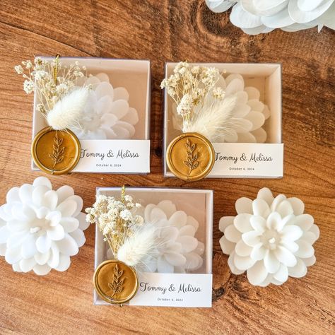 Wedding favor boxes