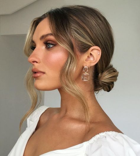 Formal Small Low Bun for Shorter Hair Tied Hairstyle For Wedding, Bussines Woman Hairstyles, Brunette Low Bun Wedding, Wedding Guest Hair Brunette, Wedding Guest Hairstyles Low Bun, Slick Updo Hairstyles Wedding, Wedding Hair For Windy Day, Low Bun Party Hairstyles, Formal Event Hairstyles For Medium Length Hair