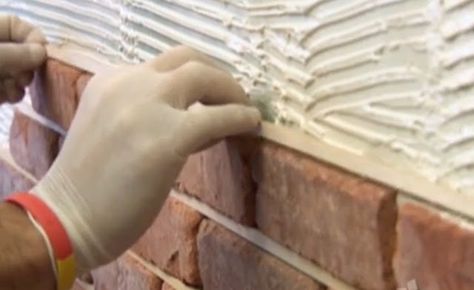 How to Install a Brick Veneer Wall inside Your Home | http://homechanneltv.blogspot.com/2012/09/how-to-install-brick-veneer-wall-inside.html Z Brick, Brick Veneer Wall, Diy Brick Wall, Brick Face, Brick Interior Wall, Faux Brick Walls, Brick Veneer, Faux Brick, Diy Network