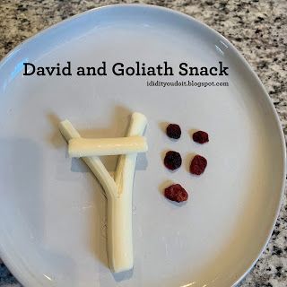 David And Goliath Craft, Bible School Snacks, Sunday School Snacks, Camp Snacks, Bible Crafts Sunday School, Children's Church Crafts, Bible Activities For Kids, Sunday School Crafts For Kids, Preschool Snacks