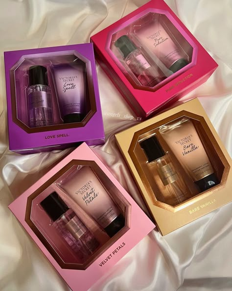 Victoria Secret Perfume Set, Victoria Secret Perfume Collection, Victoria's Secret Pure Seduction, Victoria Secret Gifts, Profumo Victoria Secret, Victoria Secret Body Spray, Victoria's Secret Perfume, Victoria Secret Love Spell, Mini Fragrance