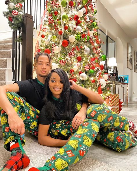 Bf And Gf Christmas Pjs, Matching Pjs Christmas Couples, Couple Matching Pjs Christmas, Matching Christmas Pajamas Couples Black, Holiday Couple Outfits, Couple Pajamas Aesthetic, Couple Christmas Poses, Couples Matching Pajamas Christmas, Matching Pajamas For Couples Black